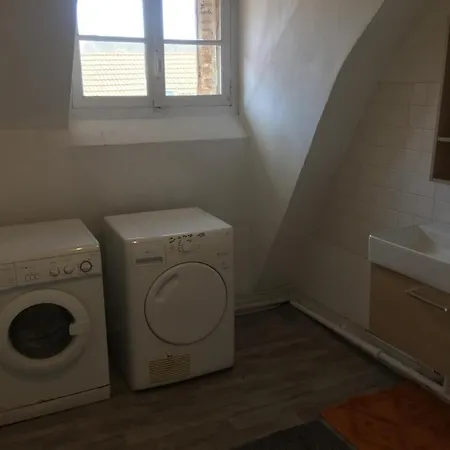 Marie Maurel 2 Eme Etage Et Sa Pizza Offerte * Aurillac